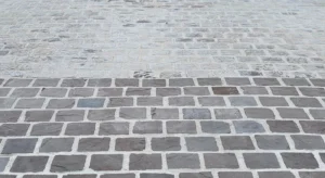 Décapage en Sablage pavé à Hyères