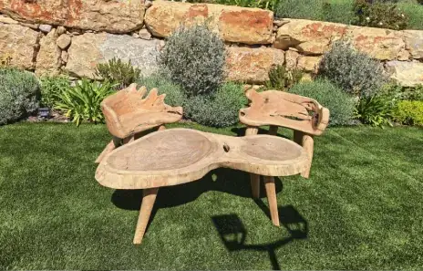 Décapage chaise en bois à Toulon